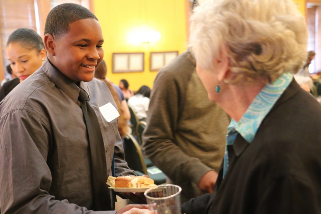 Lhj personal essay contest 06 picture